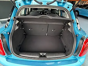 Used 2015 MINI Hatch One Blue - Interior and Exterior details 9