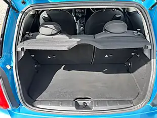 Used 2015 MINI Hatch One Blue - Interior and Exterior details 18