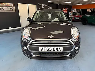 Used 2015 MINI Hatch One Iced Chocolate - Interior and Exterior details 4