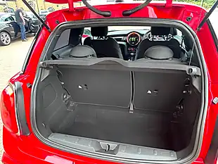 Used 2015 MINI Hatch One Red - Interior and Exterior details 20