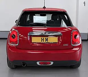 Used 2015 MINI Hatch One Red - Interior and Exterior details 18