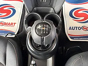 Used 2015 MINI Hatch One White - Interior and Exterior details 12