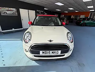 Used 2015 MINI Hatch One White - Interior and Exterior details 4
