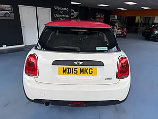 Used 2015 MINI Hatch One White - Interior and Exterior details 8