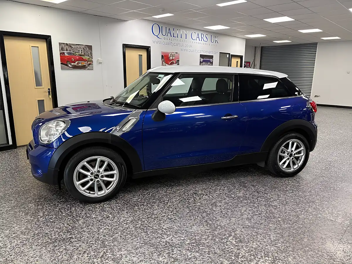 Used 2015 MINI Paceman Cooper Blue - Interior and Exterior details 3