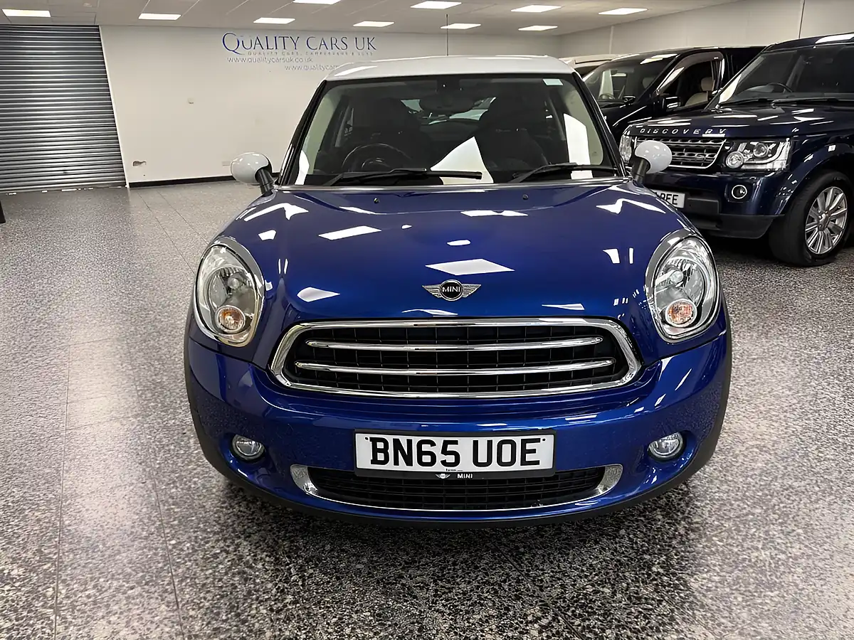 Used 2015 MINI Paceman Cooper Blue - Interior and Exterior details 8