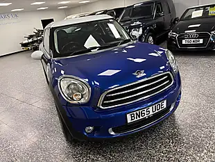Used 2015 MINI Paceman Cooper Blue - Interior and Exterior details 9