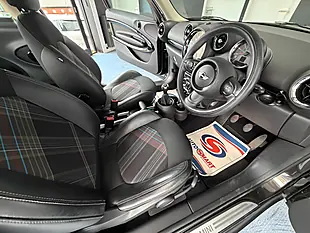 Used 2015 MINI Paceman Cooper Midnight Grey Metallic - Interior and Exterior details 10