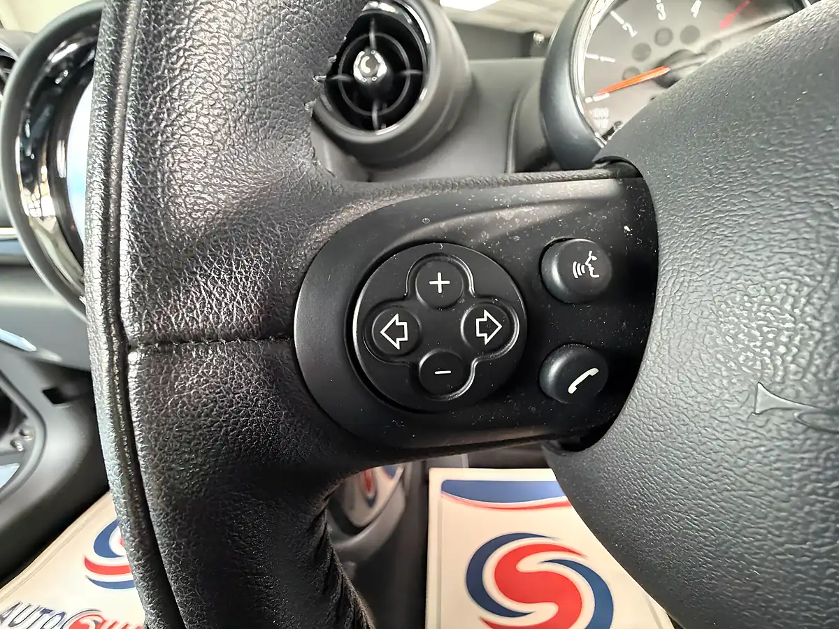 Used 2015 MINI Paceman Cooper Midnight Grey Metallic - Interior and Exterior details 11