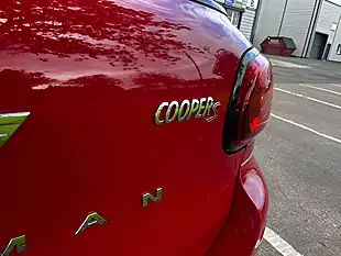 Used 2015 MINI Paceman Cooper S Chili Red - Interior and Exterior details 7