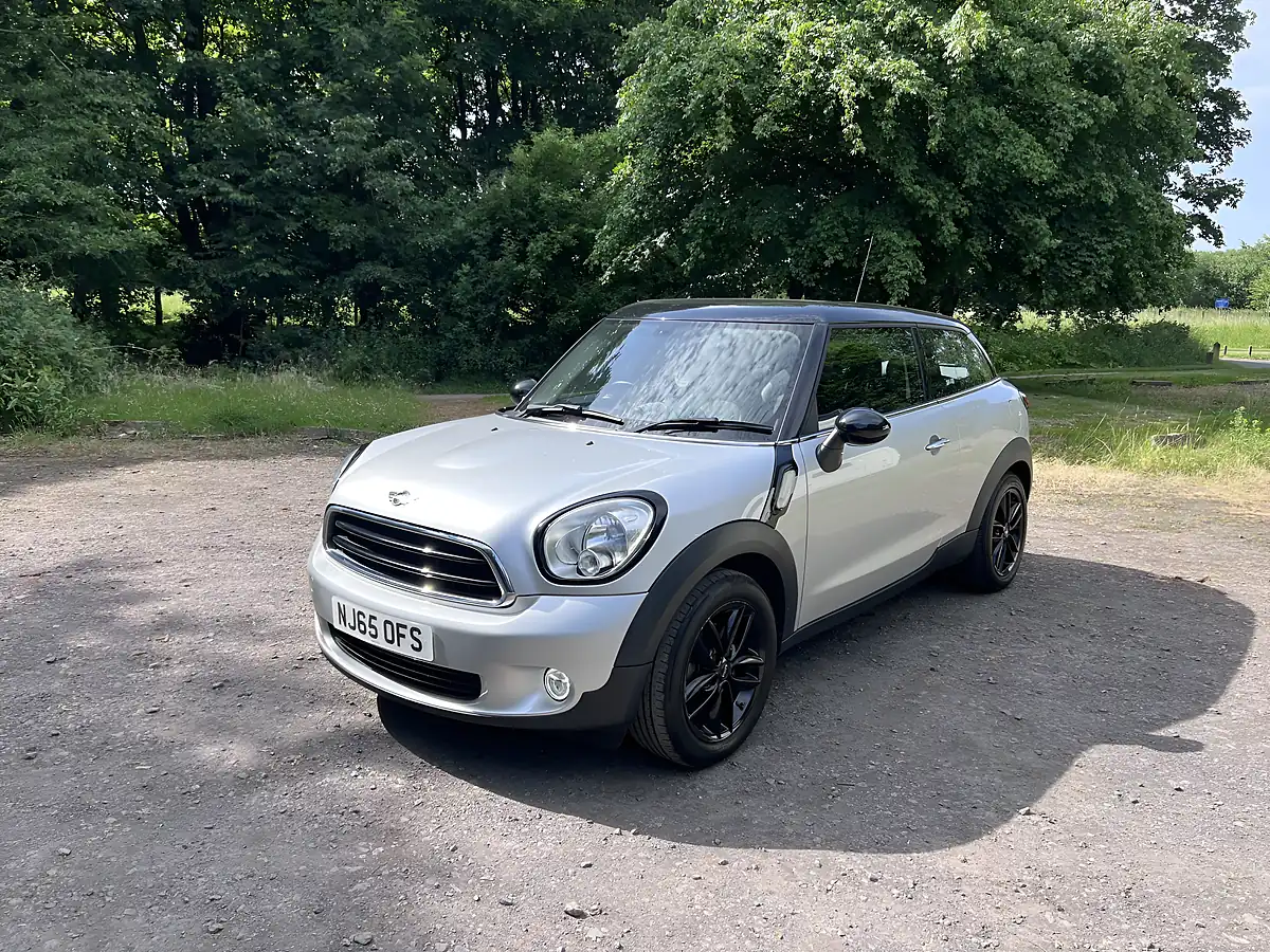Used 2015 MINI Paceman Cooper Silver - Interior and Exterior details 2