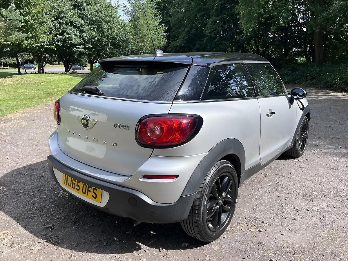 Used 2015 MINI Paceman Cooper Silver - Interior and Exterior details 6