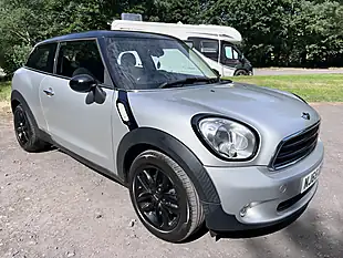Used 2015 MINI Paceman Cooper Silver - Interior and Exterior details 8