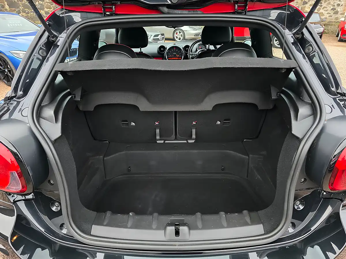 Used 2015 MINI Paceman John Cooper Works Absolute Black Metallic - Interior and Exterior details 13