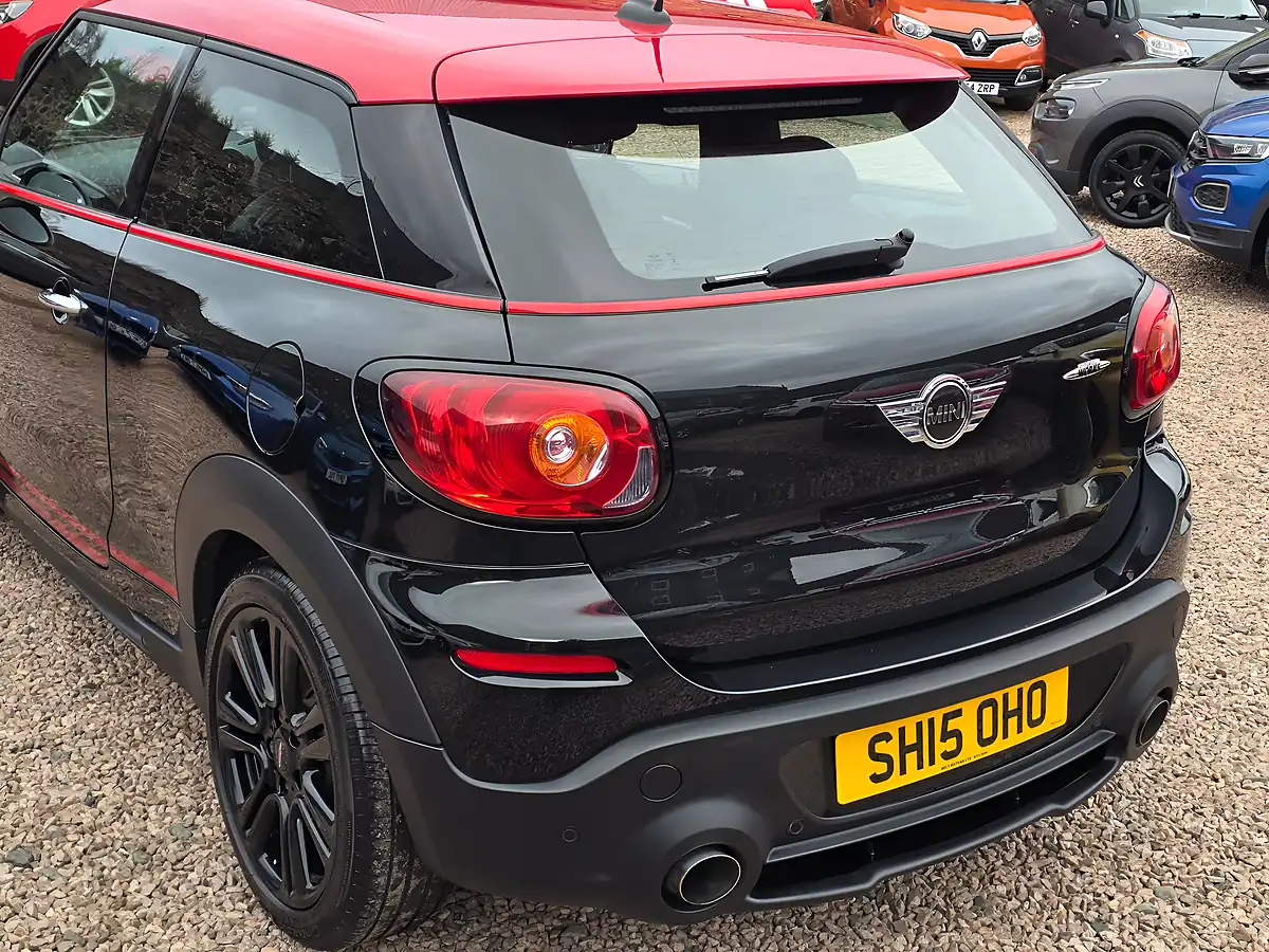 Used 2015 MINI Paceman John Cooper Works Absolute Black Metallic - Interior and Exterior details 16