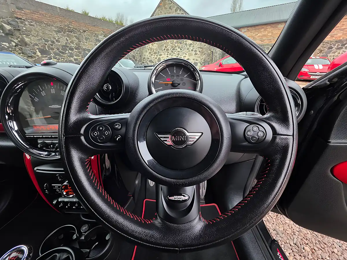 Used 2015 MINI Paceman John Cooper Works Absolute Black Metallic - Interior and Exterior details 9
