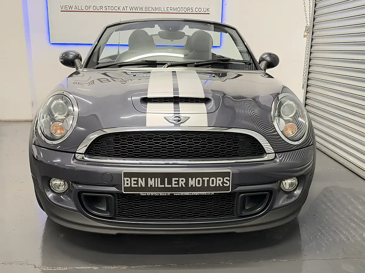 Used 2015 MINI Roadster Cooper S Grey - Interior and Exterior details 10