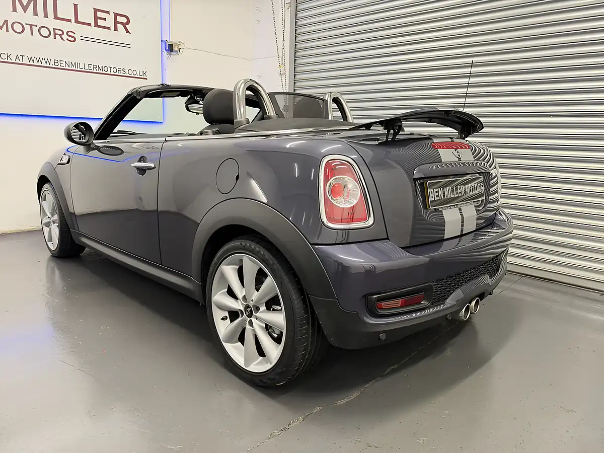 Used 2015 MINI Roadster Cooper S Grey - Interior and Exterior details 12