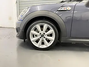 Used 2015 MINI Roadster Cooper S Grey - Interior and Exterior details 16
