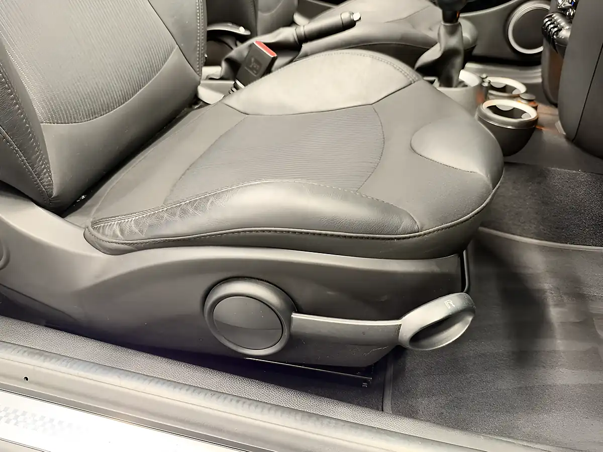 Used 2015 MINI Roadster Cooper S Grey - Interior and Exterior details 17