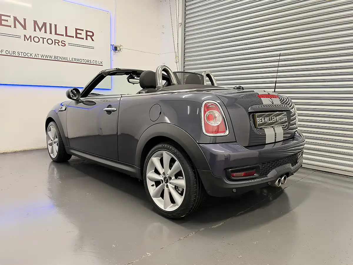 Used 2015 MINI Roadster Cooper S Grey - Interior and Exterior details 7