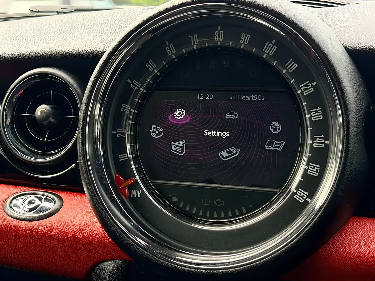 Used 2015 MINI Roadster Cooper S Red - Interior and Exterior details 14