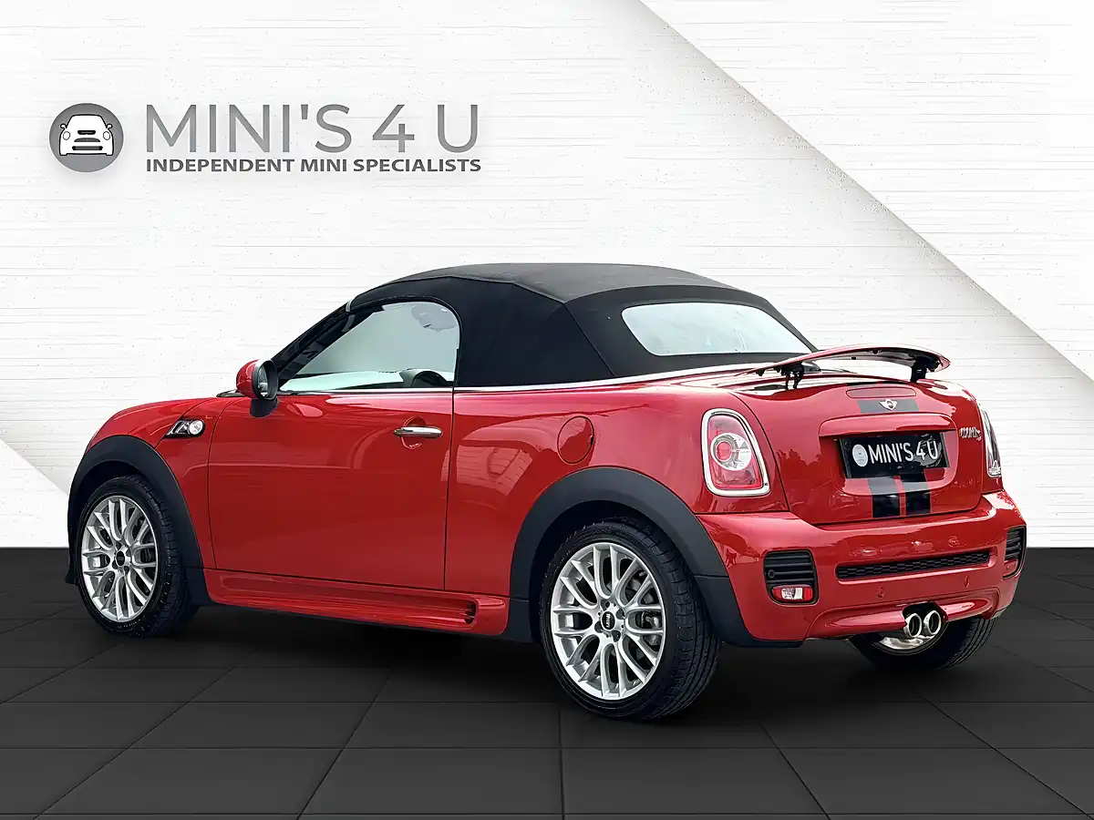 Used 2015 MINI Roadster Cooper S Red - Interior and Exterior details 8
