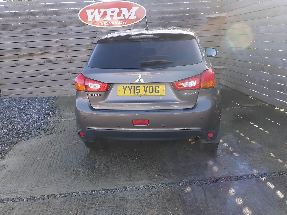 Used 2015 Mitsubishi Asx 3 Granite Brown - Interior and Exterior details 9