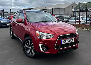 Used 2015 Mitsubishi Asx 4 Red - Interior and Exterior details 5