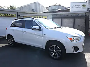 Used 2015 Mitsubishi Asx 4 White - Interior and Exterior details 13