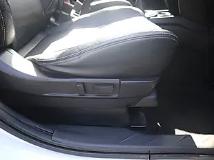 Used 2015 Mitsubishi Asx 4 White - Interior and Exterior details 17