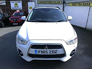 Used 2015 Mitsubishi Asx 4 White - Interior and Exterior details 4