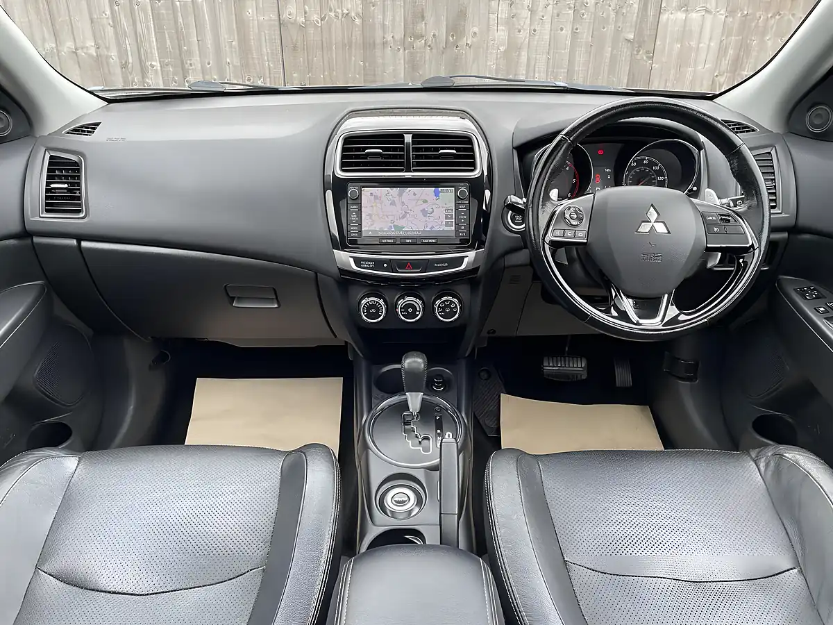 Used 2015 Mitsubishi Asx Zc-H Brown - Interior and Exterior details 15