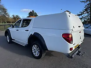 Used 2015 Mitsubishi L200 4Life White - Interior and Exterior details 5