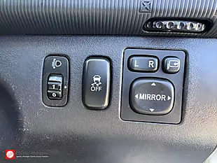 Used 2015 Mitsubishi L200 Barbarian Polar White - Interior and Exterior details 15