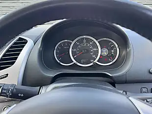 Used 2015 Mitsubishi L200 Challenger Black - Interior and Exterior details 17