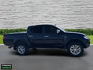 Used 2015 Mitsubishi L200 Challenger Black - Interior and Exterior details 2