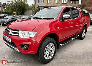 Used 2015 Mitsubishi L200 Challenger Double Cab Aztec Red - Interior and Exterior details 4