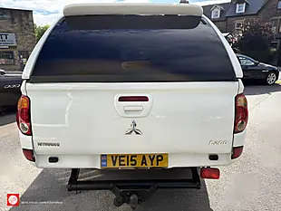 Used 2015 Mitsubishi L200 Challenger Polar White - Interior and Exterior details 8