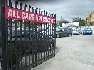 Used 2015 Mitsubishi Mirage 1 White - Interior and Exterior details 16