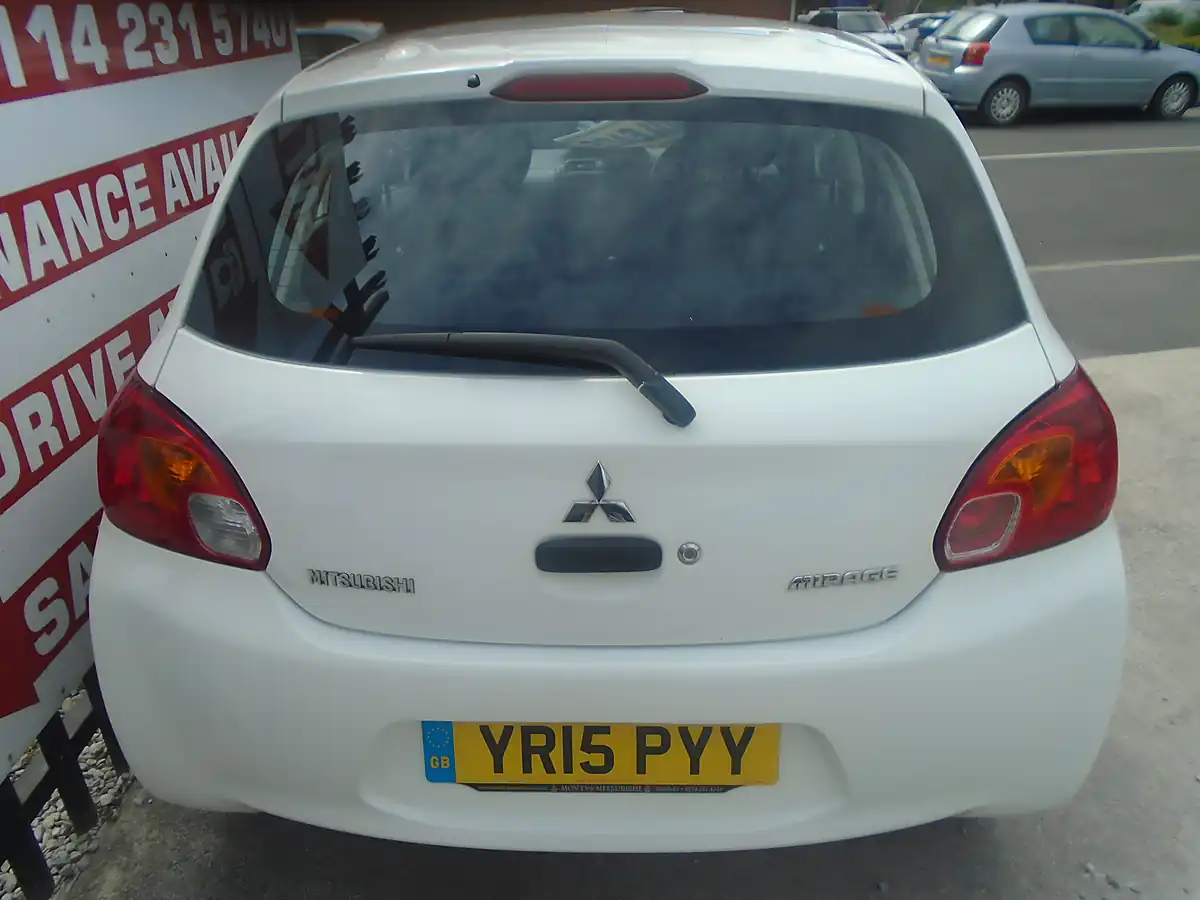 Used 2015 Mitsubishi Mirage 1 White - Interior and Exterior details 7