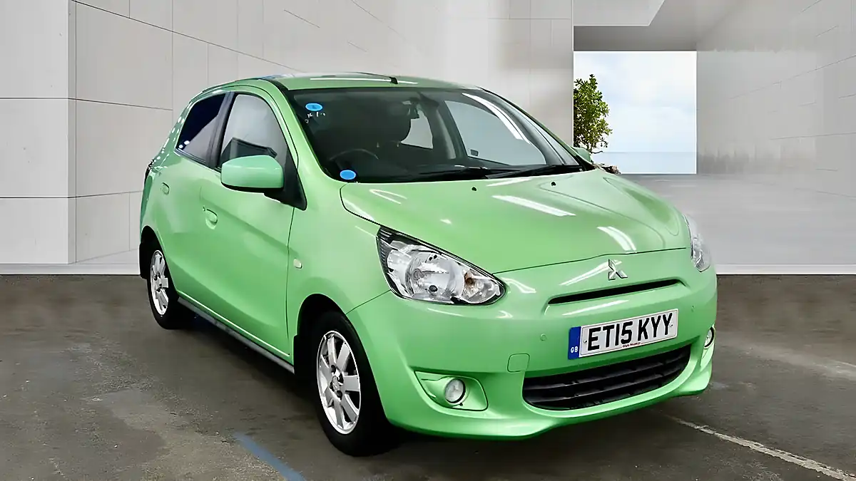 Used 2015 Mitsubishi Mirage Green - Front View