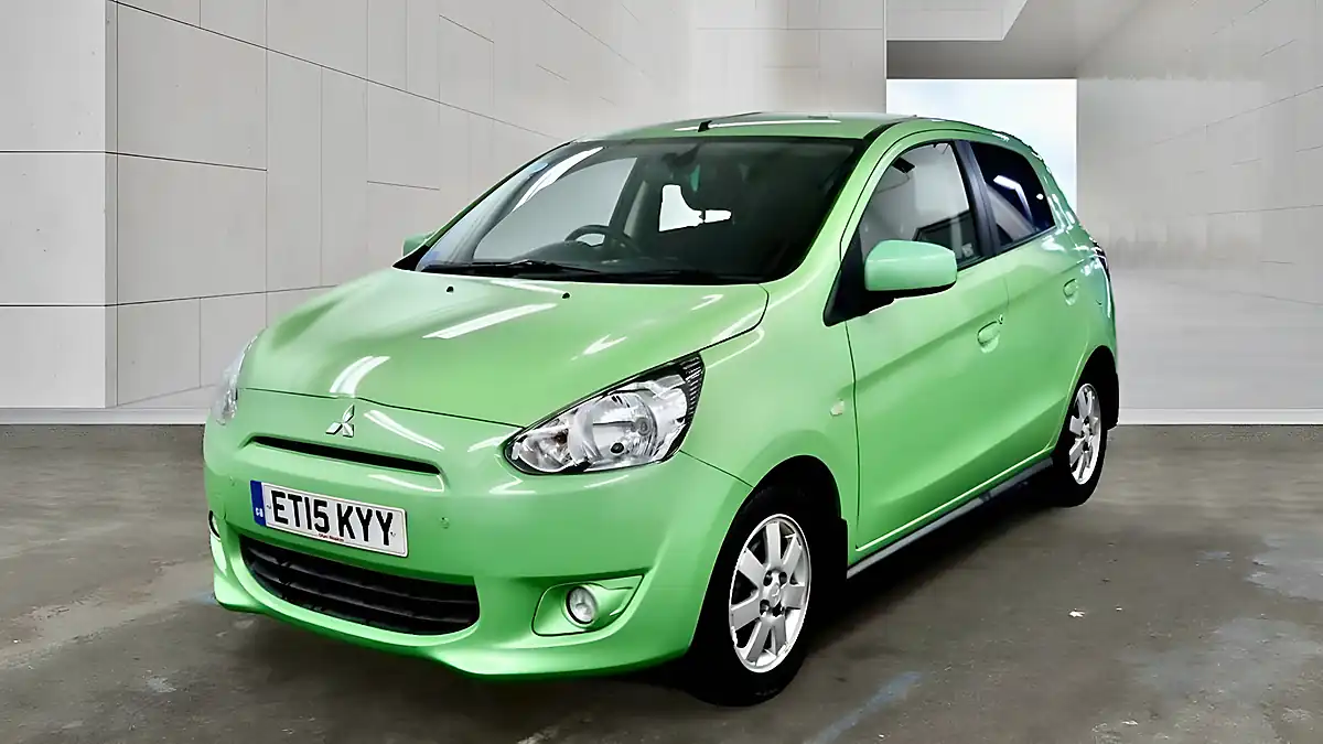 Used 2015 Mitsubishi Mirage Green - Interior and Exterior details 3