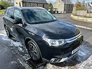 Used 2015 Mitsubishi Outlander GX3 Black - Interior and Exterior details 4