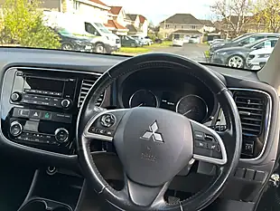 Used 2015 Mitsubishi Outlander GX3 Black - Interior and Exterior details 8