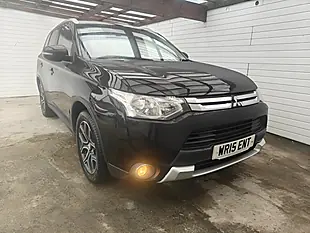 Used 2015 Mitsubishi Outlander GX3 Black - Interior and Exterior details 6