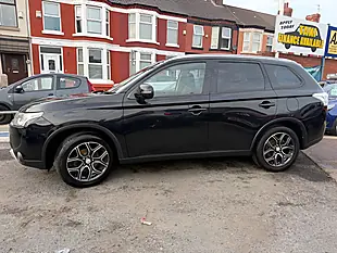 Used 2015 Mitsubishi Outlander GX3 Black - Interior and Exterior details 4