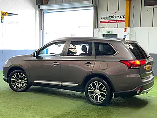Used 2015 Mitsubishi Outlander GX3 Brown - Interior and Exterior details 17