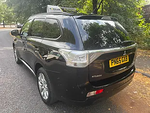 Used 2015 Mitsubishi Outlander GX3h Black - Interior and Exterior details 6
