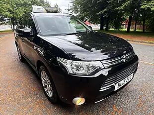 Used 2015 Mitsubishi Outlander GX3h Black - Interior and Exterior details 10